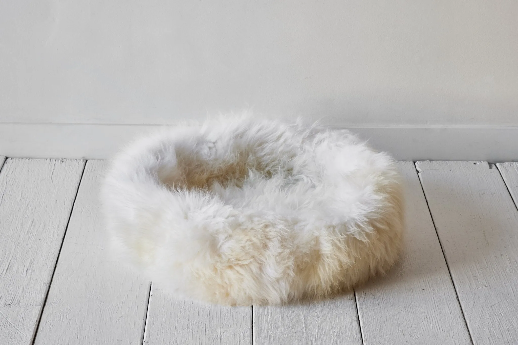 Irish Sheep Wool Pet Bed (Multiple Sizes)